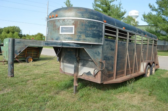 6x20' Chapperal Gooseneck Livestock Trailer, 2 Axle, Good Tires, Shedded, 1