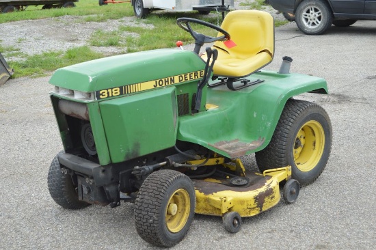 1986 John Deere 318 Lawn Mowr 1515 hrs, 50" Deck, Hydro, 2 WD