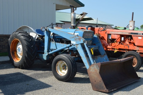 Ford 4000, Gas Tractor w/ 727 Loader, 2093 hrs.