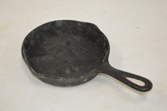 Wagner Ware Cast Iron Skillet - #3C