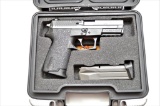Sig Sauer Mdl SP 2022, 9 mm Para Cal, Extra Magazine in Original Hard Case,