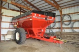 2012 Unverferth Grain Cart, 6225, 600Bu, 30.5x32 Good Year Tires, Rollover