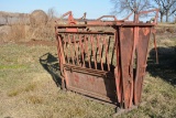 Powder River Squeeze Chute