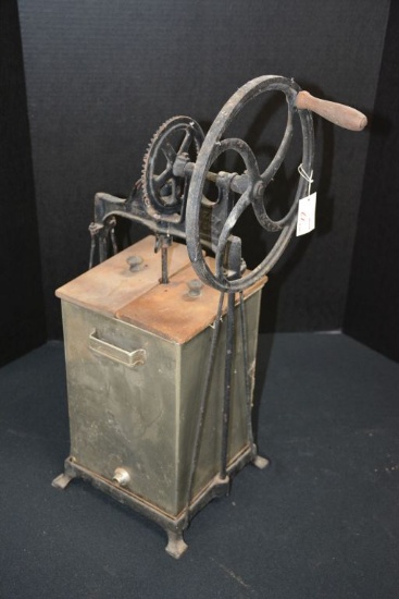 Hand Crank Dazey Tin Churn #3308