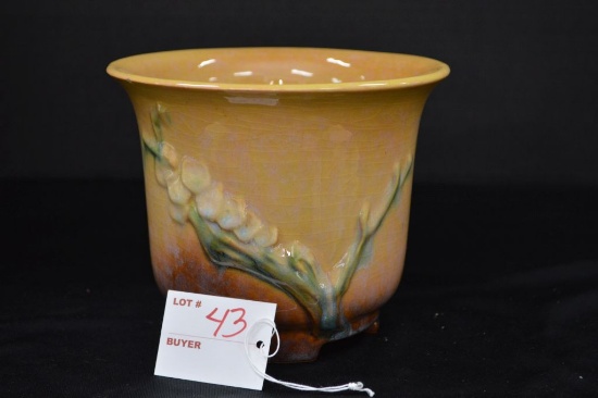 Roseville USA Wincraft Vase, 257-5", 5 x 6 1/2 in. - Chigger on Rim