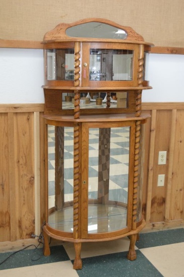 Beautiful 2 Tier Claw Footed Curved Front Lighted Display Cabinet w/ Rope Column Detail, Etched