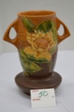 Roseville USA Water Lily Vase, #785-7