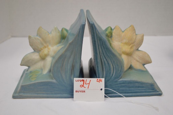 Roseville, Water Lily Pattern, Blue in Color,  Bookends #85
