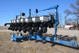 2012 Kinze 3500 Planter, 8/15 Row, Every Two Row Shut Offs, Markers, Mechan