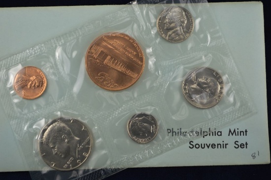 1981 Philadelphia Mint Souvenir Set, All original packaging