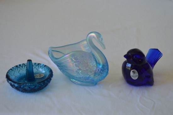 Group of 3 Fenton Pieces: Blue Ring holder, Bluebird and Iridescent Swan Cu