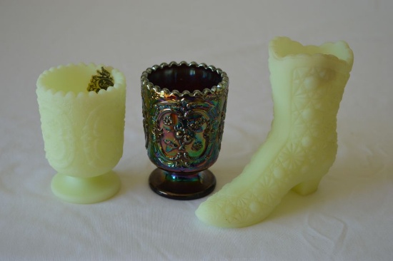 Group of 3 Fenton Pieces: Custard Daisey and Button Boot, Custard Toothpick