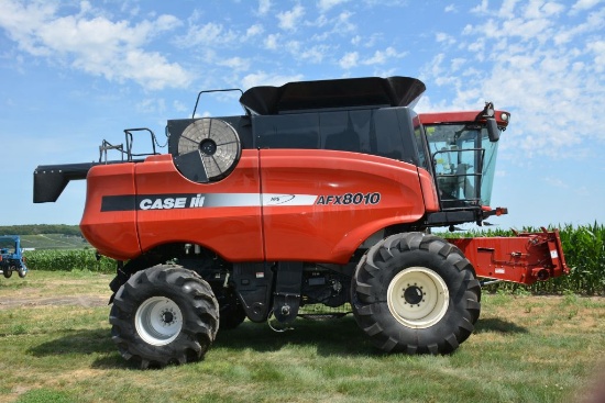 2006 - Case IH 8010 Combine, 3526 Engine Hours, Sep. hrs 2398.24, Power Rea