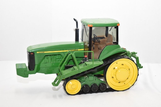 Ertl John Deere 8400T, 1/16th Scale Die Cast, Collectors Edition 1999, Fron