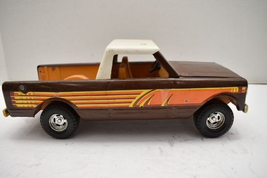 ERTL, IH Truck, No Box
