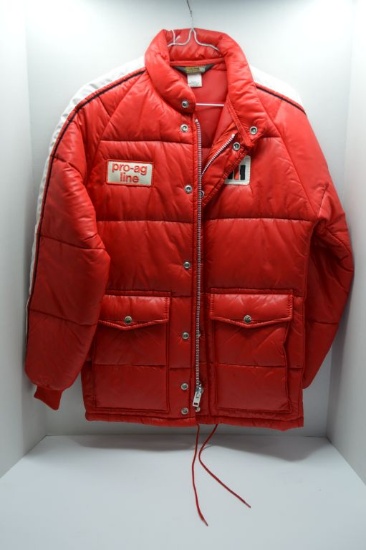 IH only Youth Winter Coat, Quilted, XS, Pro-Ag Line, Late 1970's