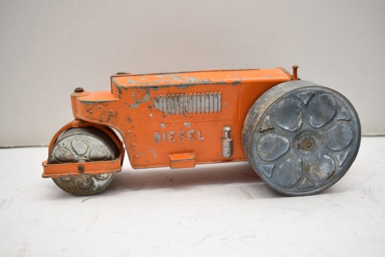 Hubley Metal Diesel Roller, Steerable, Missing Some Paint