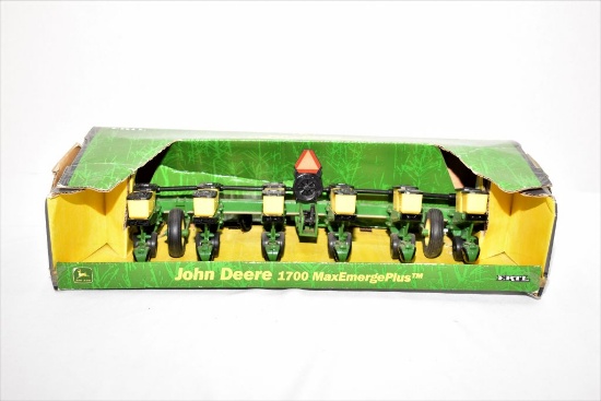 Ertl John Deere 1770 Mx Emerge Plus, 1/16th Scale Die-Cast Metal, Box Has C
