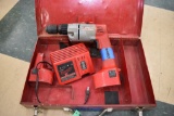 Milwaukee Heavy Duty 3/6 Hammer Drill w/ Battery & Charger in Metal Case