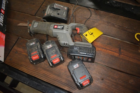 Porter Cable Reciprocating saw, 18v, 4 batteries and charger, works