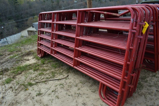 10 - Portable 12.6 ft Corral Panels w/ Feet (10 x Bid)