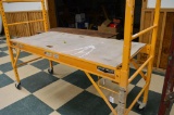 Scaffolding w/ Wood Floor/Step