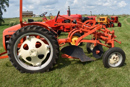 Allis Chalmers G, Excellent Paint, Parade Ready, New Firestone 7-50 Rear Ru
