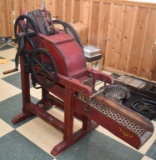 Wooden Buchis 2-wheel Sheller, great shape, set up for Hit & Miss