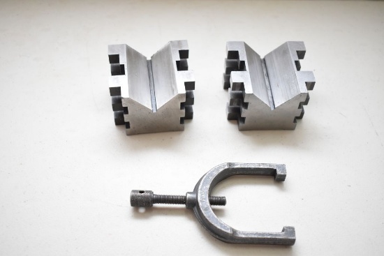 Browne and Sharpe V Block set with Clamp