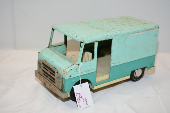 Jewel Toys Green Delivery Van w/ Cargo Back Doors