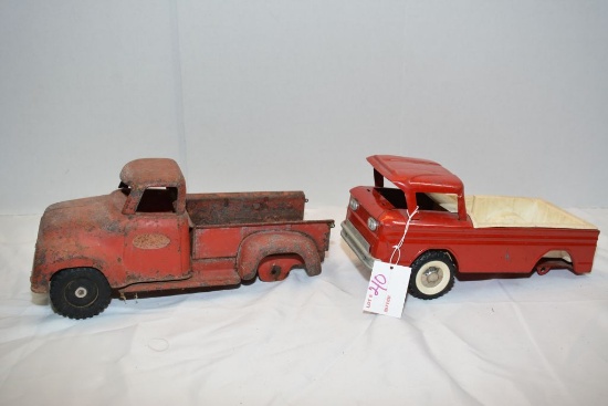 Structo Red Pickup Truck, no back Wheels and Old Metal Truck Missing back W