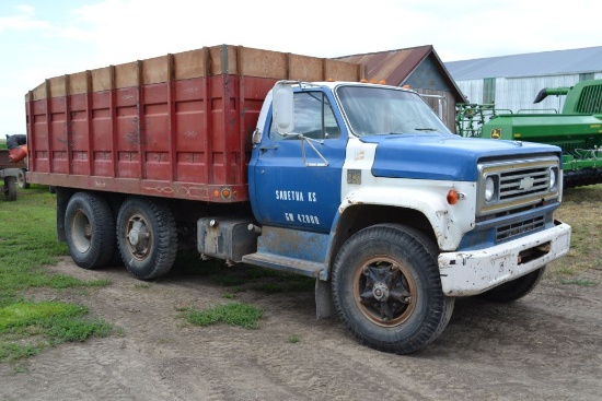 1973 Chevy C65 Grain Truck, 5 Speed 2 Speed, 148,730 Miles, New 366 Engine At 85,000 Miles in 1976,
