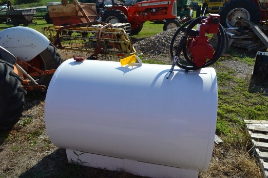 300 Gallon Fuel Tank With 120v Pump, NEW NEVER USED, METER