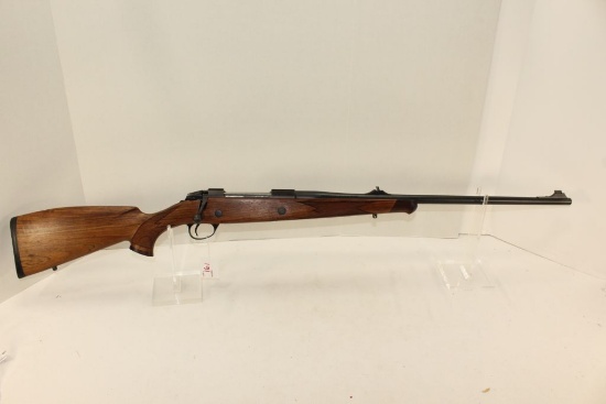 Sako 85 Bavarian Deluxe Walnut Stock, Schnabel forend, express sights, .300 WinMag, s/n C03892, ANIB