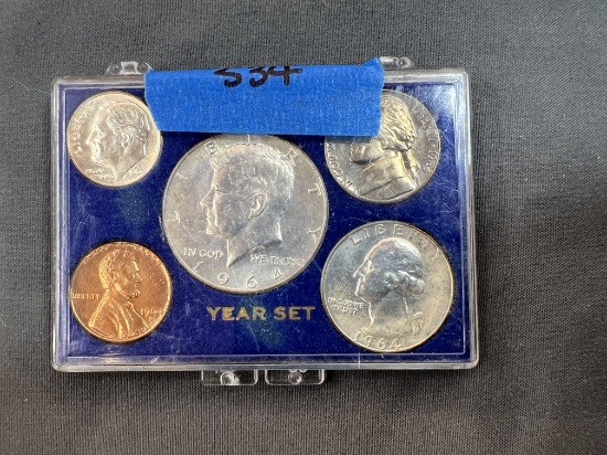 1964D United States Mint Set - Small Plastic Holder