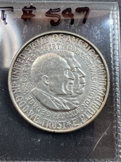 1952 George Washington Carver Half Dollar - Silver, Toned - AU+