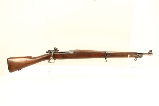 Remington 1903-A3, .30-06, bolt action rifle, good bore, "F3A" cartouch on stock, sn 4002270 w/clean