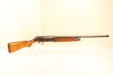 Winchester Model 1911SL, 12 gauge semi-automatic shotgun, forend has small crack, dtd 1915, sn A6392