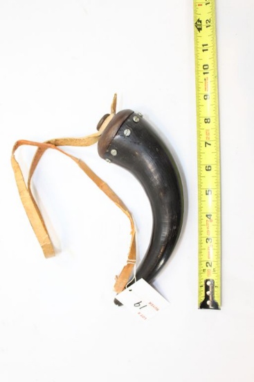 Black Powder horn, w/leather thong, 9" OAL
