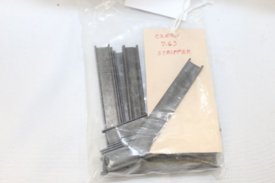 Bag of 10 Czech 7.63 Stripper Clips