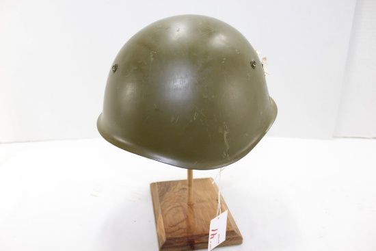 Bulgarian Model 1972 Steel Helmet w/leather liner and straps, used