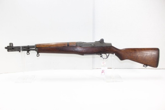 M1 Garand appears to be a TANKER 30-06 caliber Springfield  Amory  reciever has been parkerized but