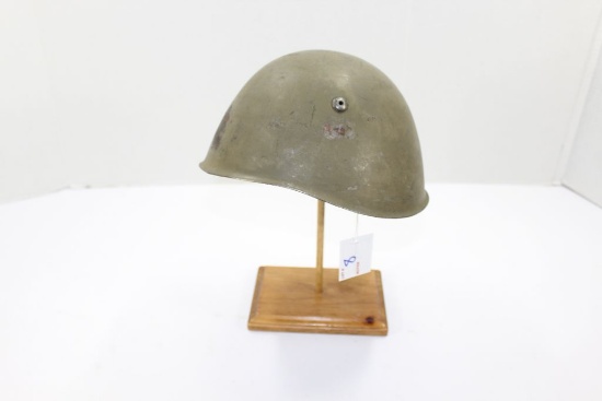 Italian Mod 1933 steel helmet with leather liner