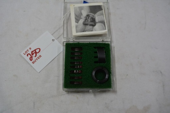Anschutz plastic Aperture sight screw clamp