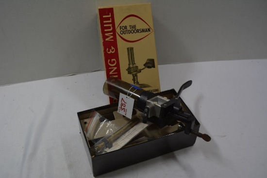 Bending & Mull Vintage Powder Measure