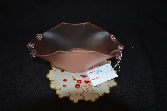 Frosted Pink Double-Handled Cane Pattern 7-Inch Candy Dish w/ Doilies
