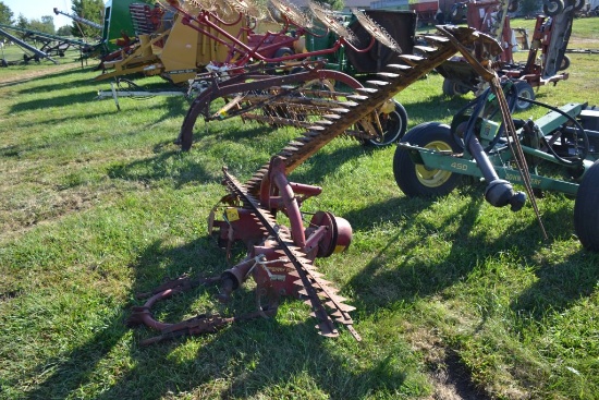 New Holland 451 Bar Mower