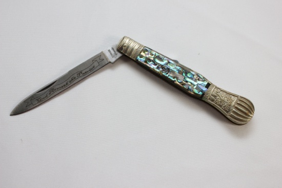 Schrade Classic w/"God Armeth the Patriot" Etched on Blade Single Locking Blade Knife w/Alabaster Ha