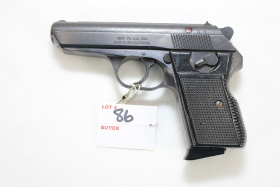 CZ VZOR Model 70 7.65/32 ACP Cal. Semi-Auto Double Action Pistol w/8 Rd. Magazine; SN J58502; Like N
