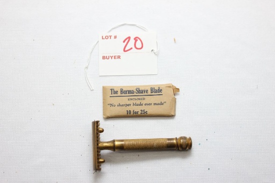 Vintage Gillette Double Blade 3-Piece Gold Tooth Bar Safety Razor w/ Burma-Shave 10 Blade Packet